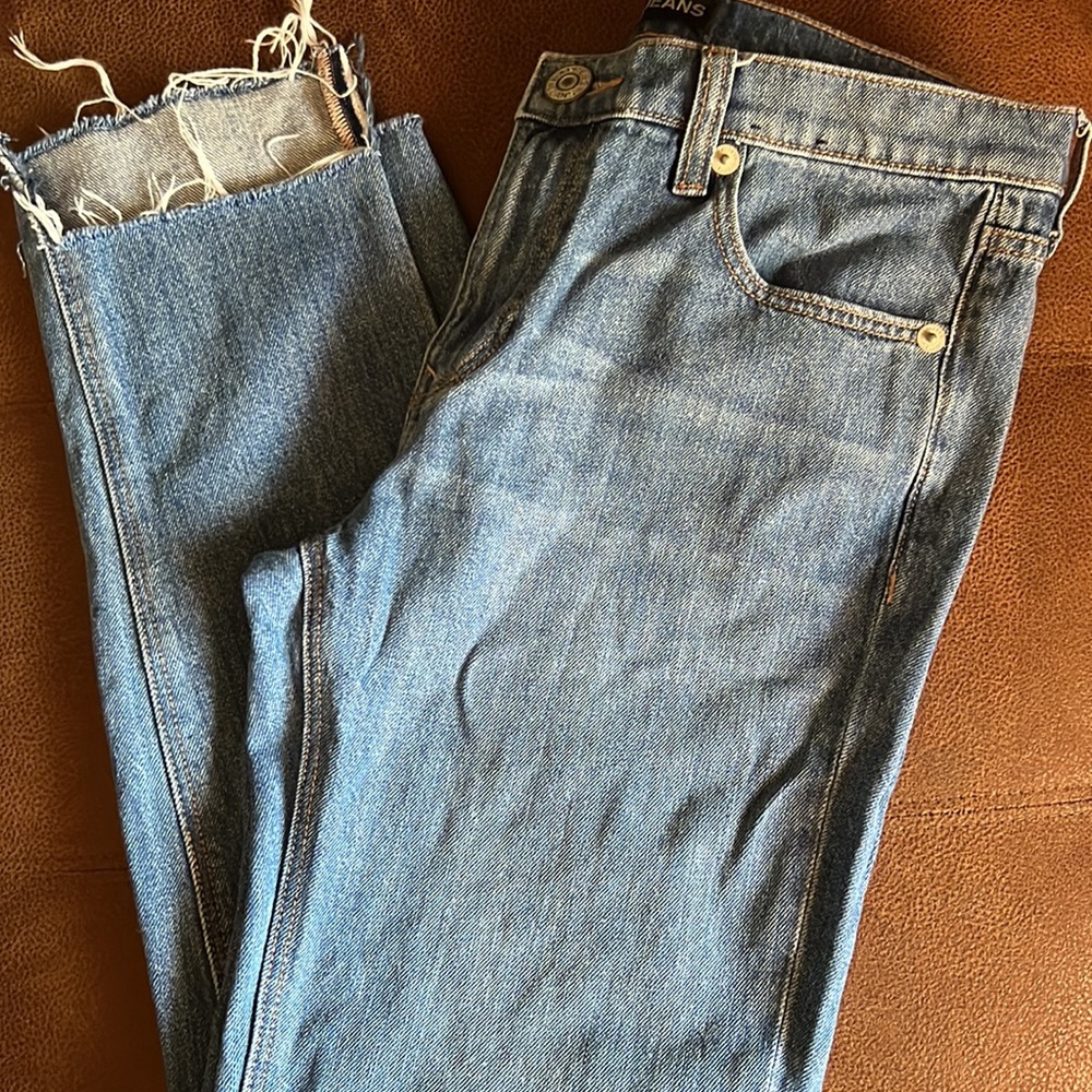 Express Girlfriend Step-Up Jeans - Picture 10 of 16